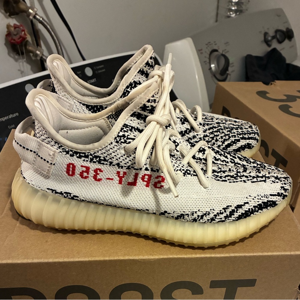 Yeezy Black and Cream Sneakers - Picture 3 of 6